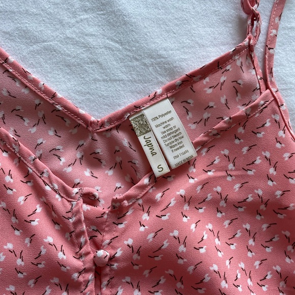 PRINTED BUTTON DOWN TANK TOP - Picture 5 of 5